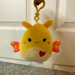 NWT 3” Miry the moth Squishmallows clip